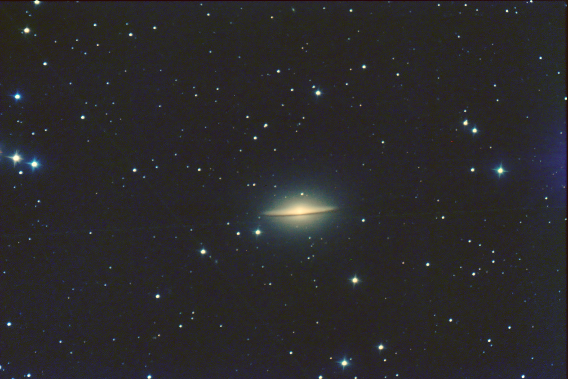 Galaxie M104 du Sombrero dans la constellation de la Vierge - Bernard Côté