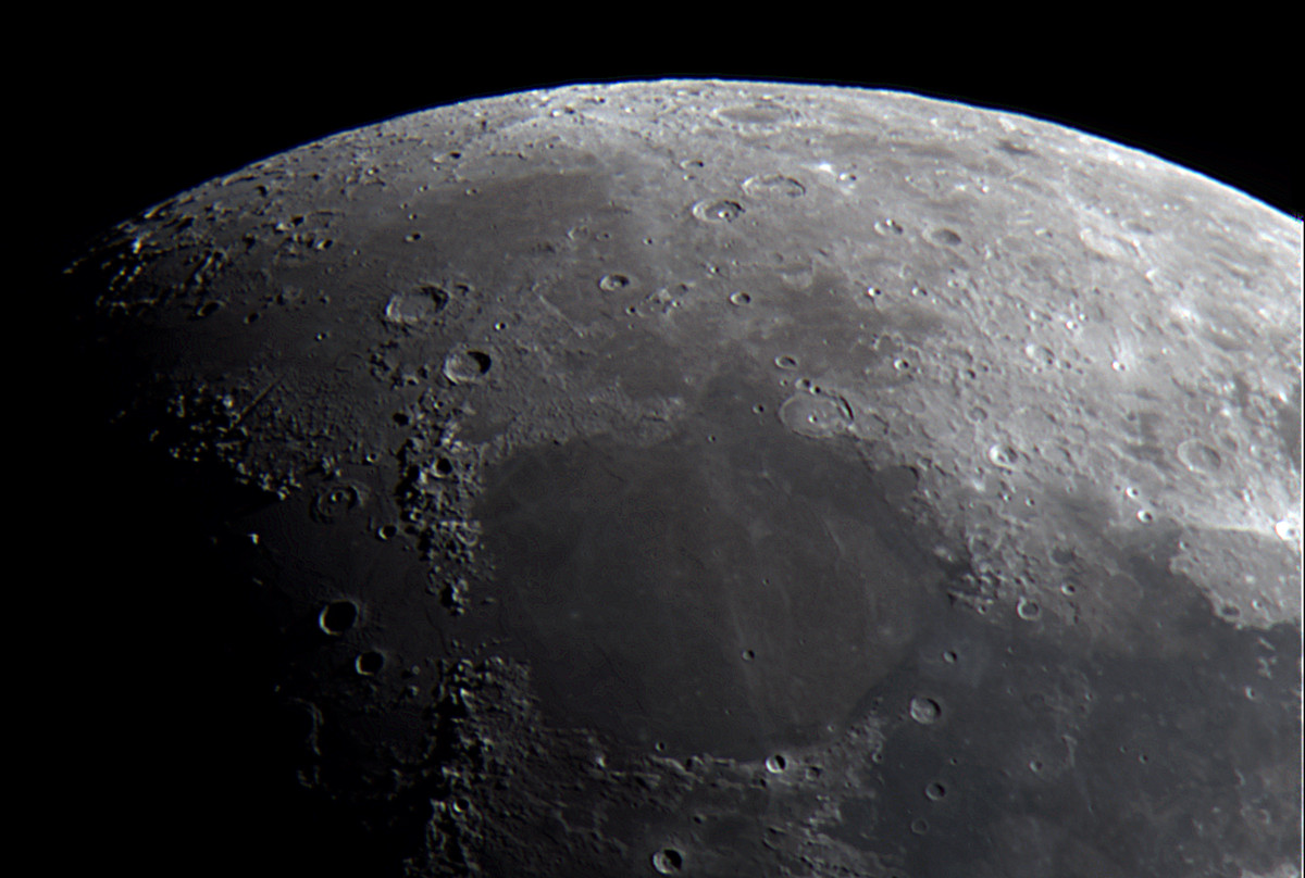Lune20230427BCote